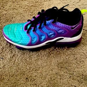 Nike Air Vapor Max size 6.5